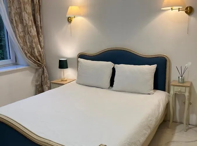 Medziotoju * 克莱佩达